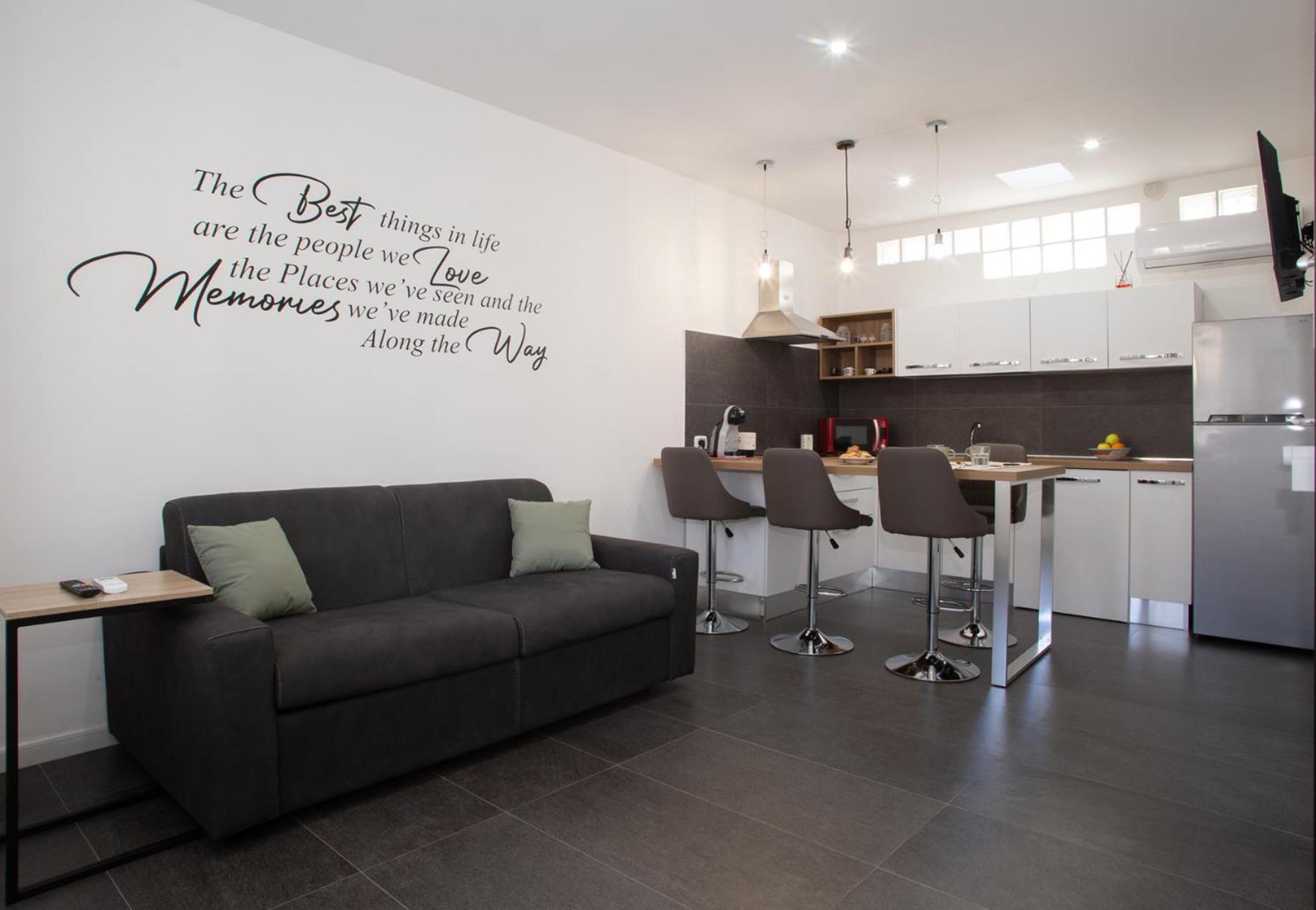 Al Mar 38 - The Fab Stay Brindisi Ngoại thất bức ảnh